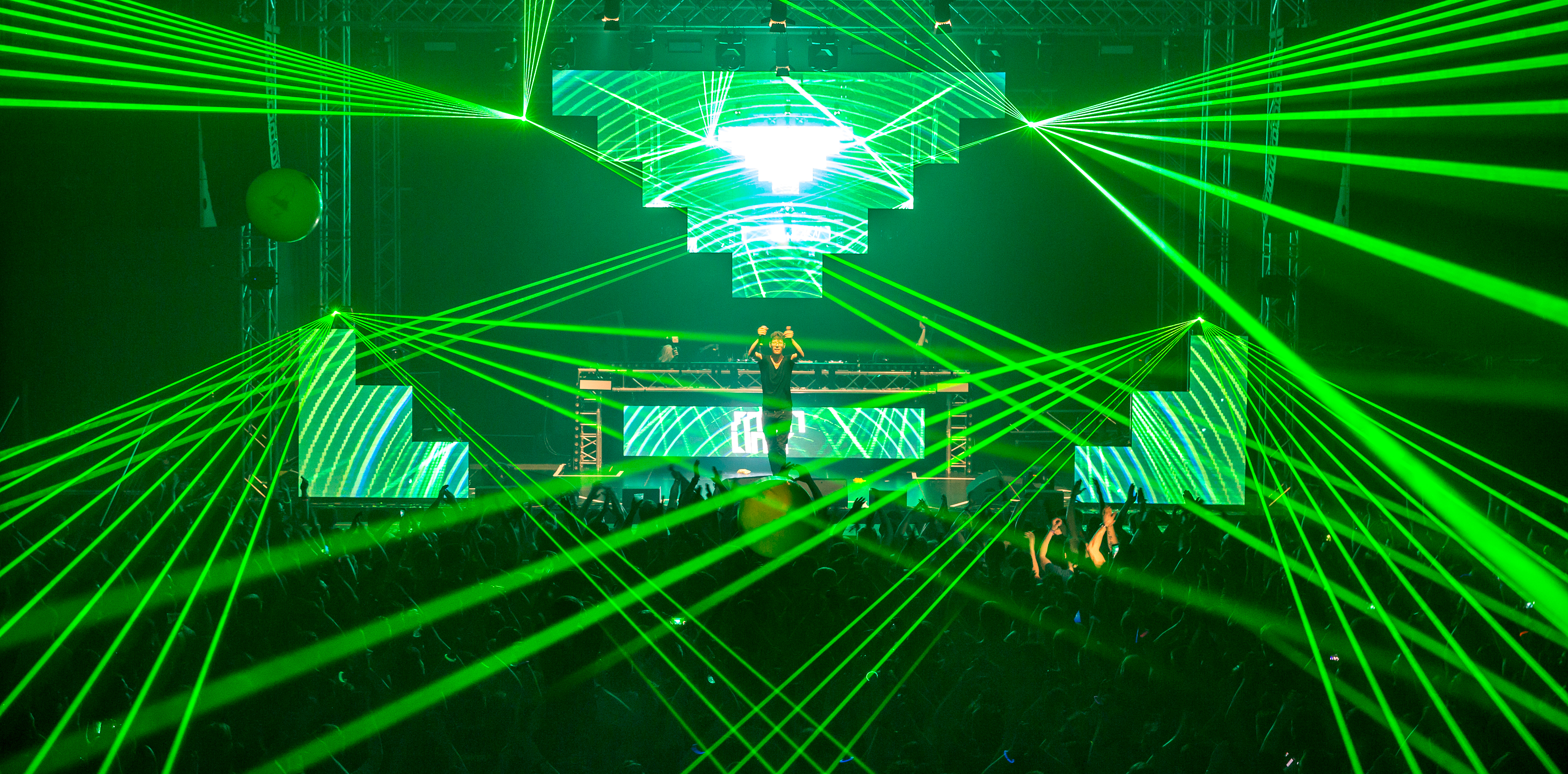 Laser
